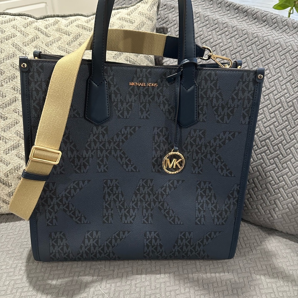 Michael Kors Navy and Gold Tote Bag